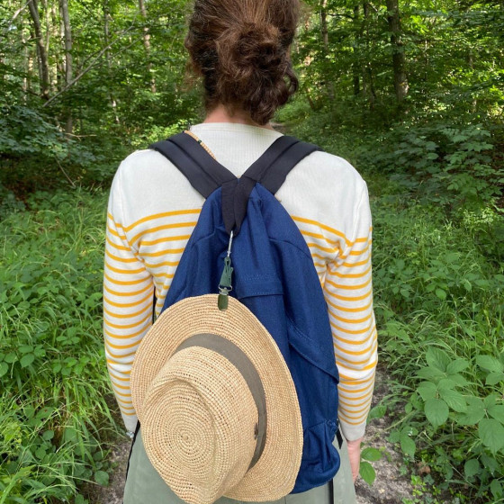 Pince porte-chapeau pour sac