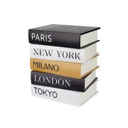 Table de chevet livres